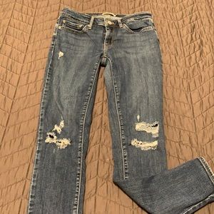 Levi’s 711 Skinny blue jeans